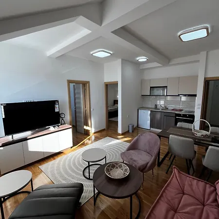 Zvezda Zlatar 3 Units 公寓 *