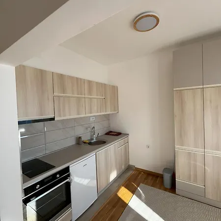 Zvezda Zlatar 3 Units 公寓 Akmacici