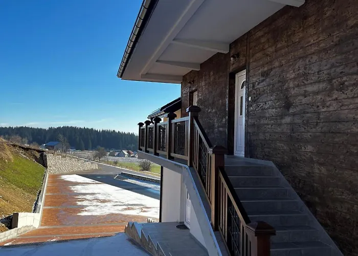 Zvezda Zlatar 3 Units *