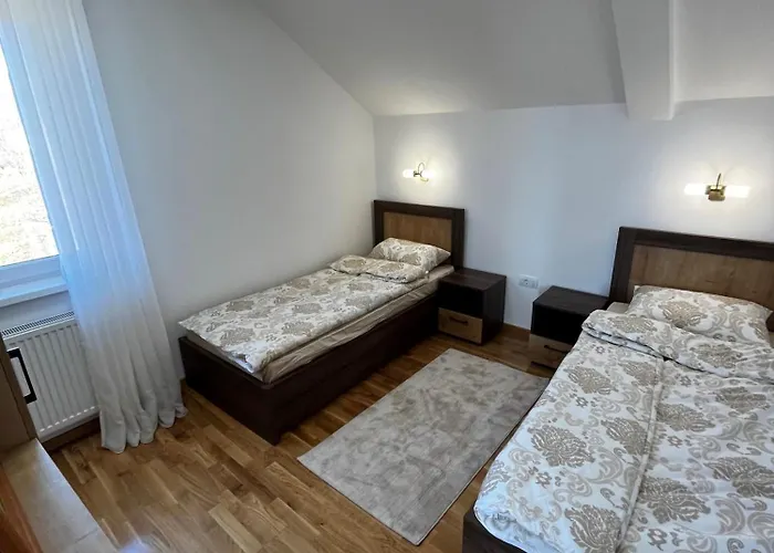 Zvezda Zlatar 3 Units 公寓 Akmacici