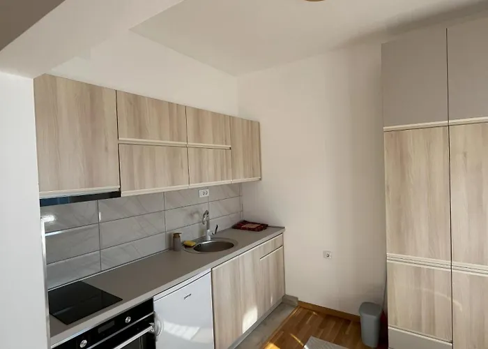 Zvezda Zlatar 3 Units 公寓 Akmacici